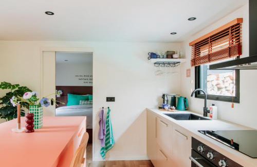 Diessen House | Bumblebee Cabin