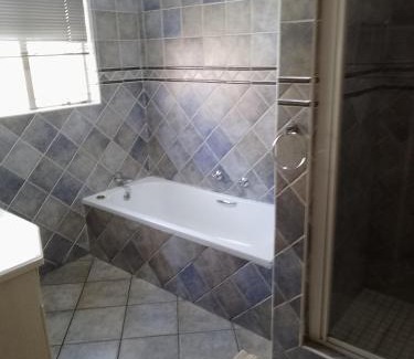 Vanderbijlpark House | Buna Manzi Holdings Guesthouse