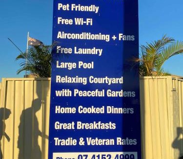 Svensson Heights Hotel | Bundaberg Coral Villa Motor Inn