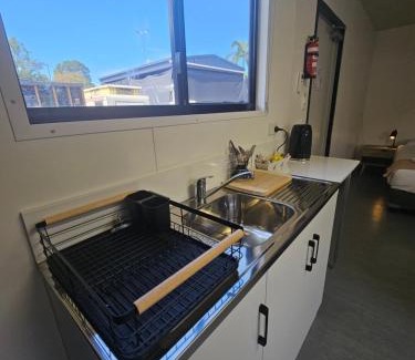 Kensington Hotel | Bundaberg Park Village
