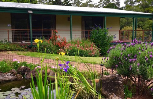 North Tamborine Apartment | Bundara - Idyllic Getaway in the Mountains