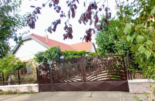 Berettyoujfalu House | Bundik Vendégház