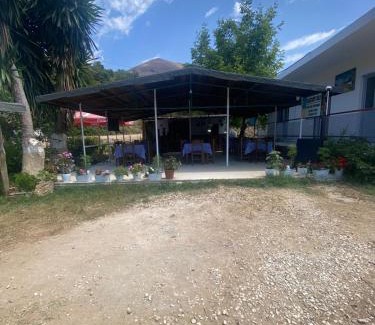 Piqeras Hotel | Bunec Seascape Villa Apartments