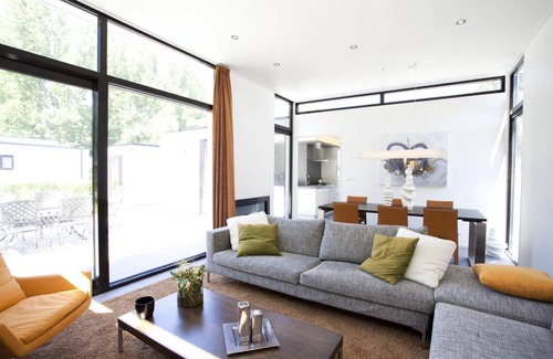 Velsen-Zuid House | Bungalow ∙ 3 bedrooms ∙ 6 guests