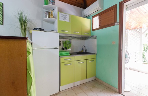 Sainte-Anne House | Bungalow 400 m from the beach + car included (for 4 adults + 1 child)