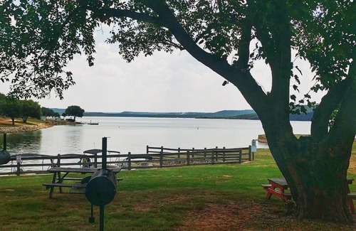 Graford House | Bungalow #6 at Possum Kingdom Lake