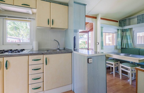 Balea House | Bungalow 'A2' with Private Pool, Private Terrace and Wi-Fi