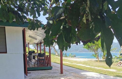 Huahine House | Bungalow Belle Vue
