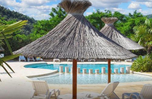 Sampzon House | Bungalow Charmant à Sampzon 32 m² avec Vue Montagne