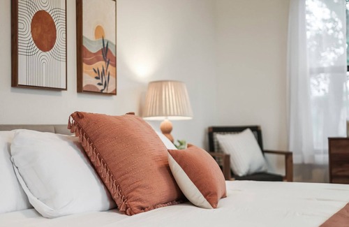 Leander House | Bungalow Get Away
