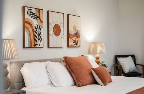 Leander House | Bungalow Get Away