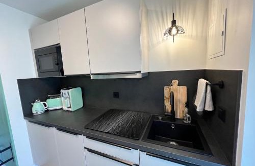 Benz Apartment | Bungalow Green Forest