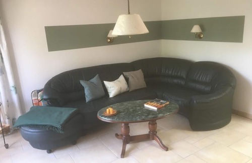 Ostorf Apartment | Bungalow im Schloßgarten - Bungalow Gartenblick