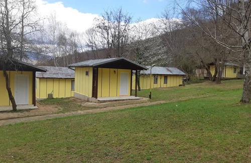Kamena House | Bungalow in a lovely village Kamena