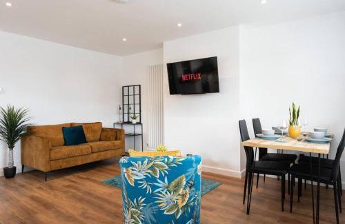 Keynsham Apartment | Bungalow in Keynsham