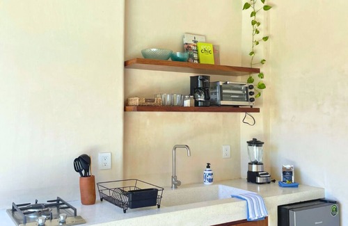 Barra de Colotepec House | Bungalow Casa Maria, Puerto Escondido Oax. 5 minutes away from the beach! Pet Friendly