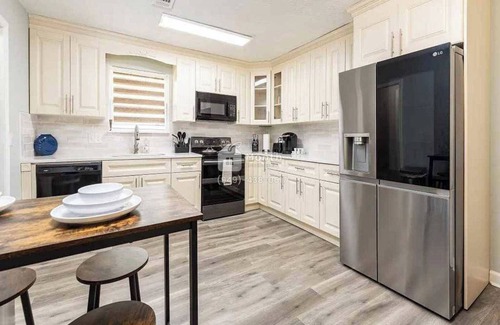 Stone Mountain House | Bungalow on Big Valley Trail #41655