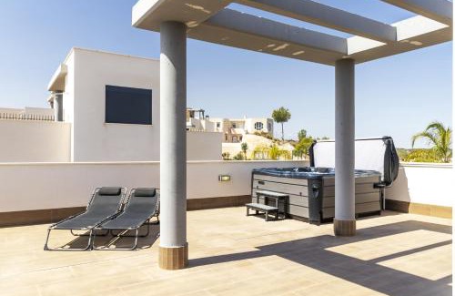 San Miguel de Salinas Apartment | Bungalow Pink Vistagolf