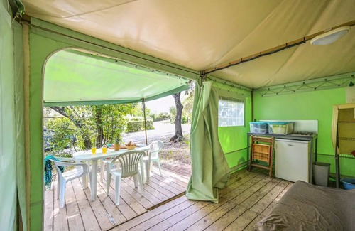 Castries House | Bungalow - Standard 16m2 (2 Zimmer - ohne Sanitäranlagen) 4 Personen