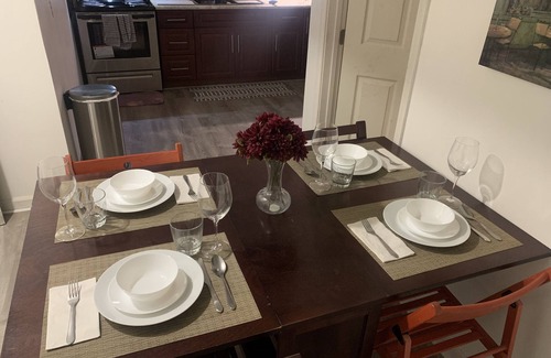 Tuskegee House | Bungalow Suite 18 miles from Auburn