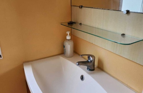 Burinhosa House | Bungalow T2 Inserido no Parque de Campismo Lands Hause.capacidade Para 4 Pessoas