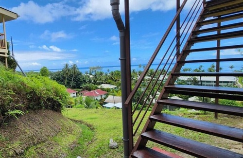 Teahupoo Ski Chalet | Bungalow TIpanier