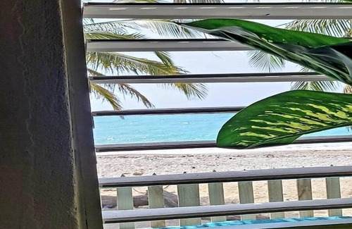La Cienaga House | Bungalow-type house on the edge of the beach, ideal for families!