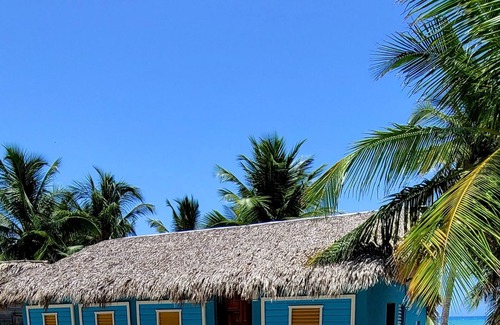 La Cienaga House | Bungalow-type house on the edge of the beach, ideal for families!