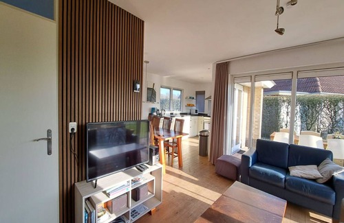 Eernewoude House | Bungalowpark It Wiid by Interhome