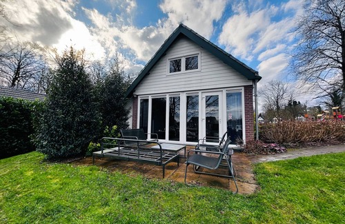 Simpelveld Ski Chalet | Bungalowpark Simpelveld - Delta 125