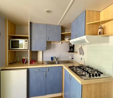 Guia House | Bungalows Camp