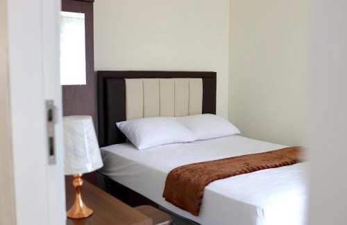 Bukittinggi Bed & Breakfast | Bungo Bed & Breakfast Workation