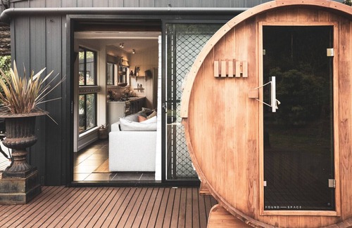 Apollo Bay House | Bunjil Retreat - Couples Getaway with Sauna
