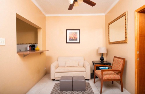 Estate Kings Quarter Hotel | Bunker Hill Hotel