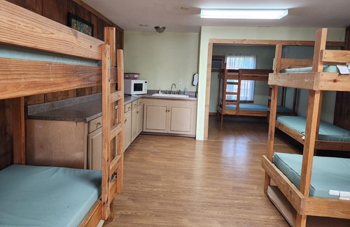 Hempstead Cabin | Bunkhouse on 18 acres.