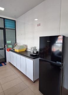 Taman Liong Seng Apartment | Bunny Homestay 408 @ Roxy Apartment Kuching