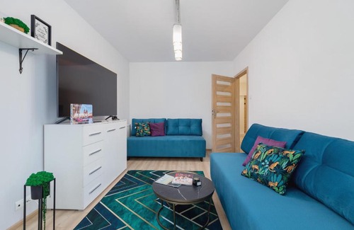 Debniki Apartment | Bunscha Apartment Dębniki Cracow by Noclegi Renters