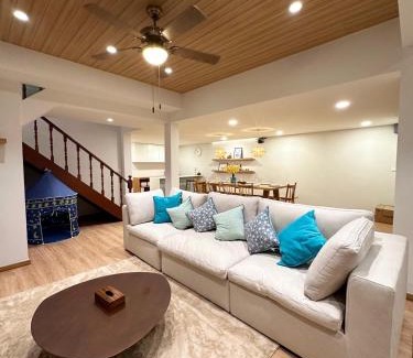 Khlong Toei Nuea House | Bunya House near BTS Asok, Terminal21 private&cozy