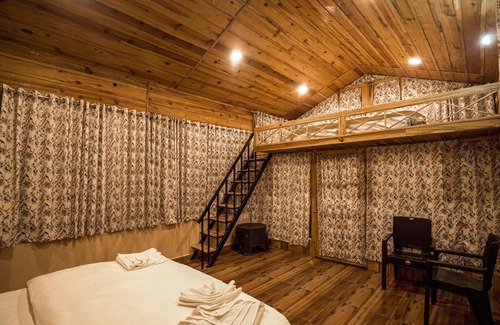 Naina Range Hotel | Buransh Valley Resort