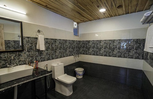 Pangot Hotel | Buransh Valley Resort