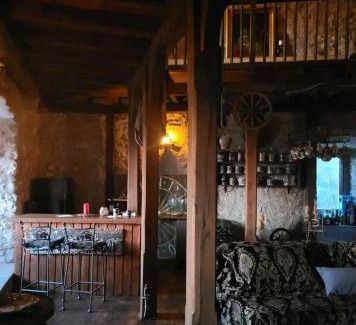 Wetzlar Bed & Breakfast | Burg Hermannstein - Rittersaal