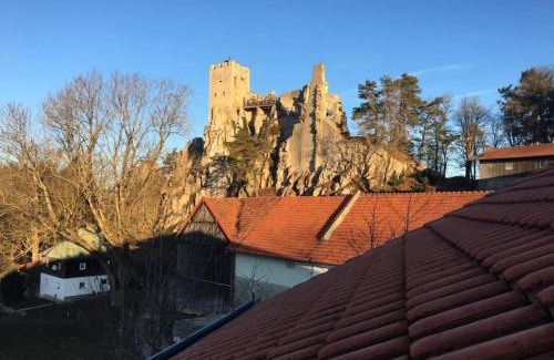 Regen Hotel | Burggasthof Weißenstein