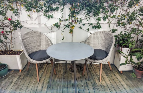 Grey Lynn House | Burgoyne Beaut l Stunning 3 Bed Townhouse Central
