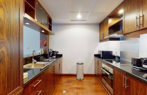 Downtown Dubai Apartment | Burj Khalifa and Fountain Views | Stylish 2-Bed Apt