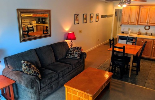 East Burke Condo | Burkeside condo steps away from Sherburne Lift and Lodge. Direct KT access!
