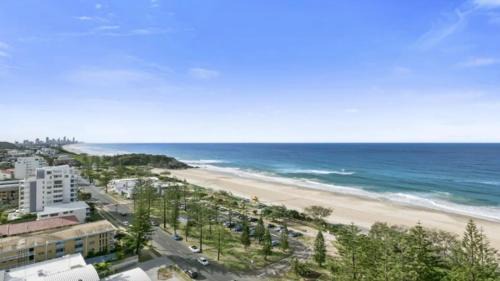 Miami Apartment | Burleigh Surf - Hosted by Burleigh Letting