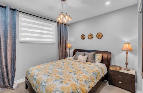 Burlington House | Burlington Oasis Woodview Lake