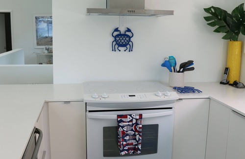 Graford House | Burma Blue is for you! This PK house getaway impresses & close to Rocker B!