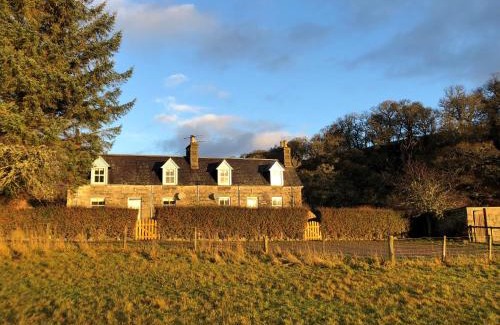 Rogart House | Burnside & Jocks Cottage on the Blarich Estate