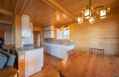 Ely Cabin | Burntside Lake 4-Season Cabin and guest house with Stunning Views